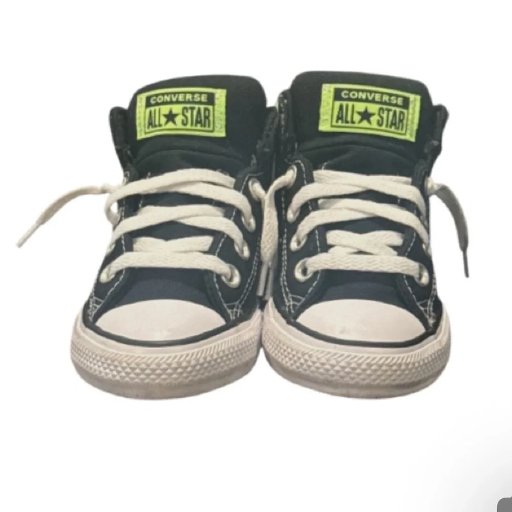 Authentic Converse designer signature canvas high top sneakers sz 13 kids